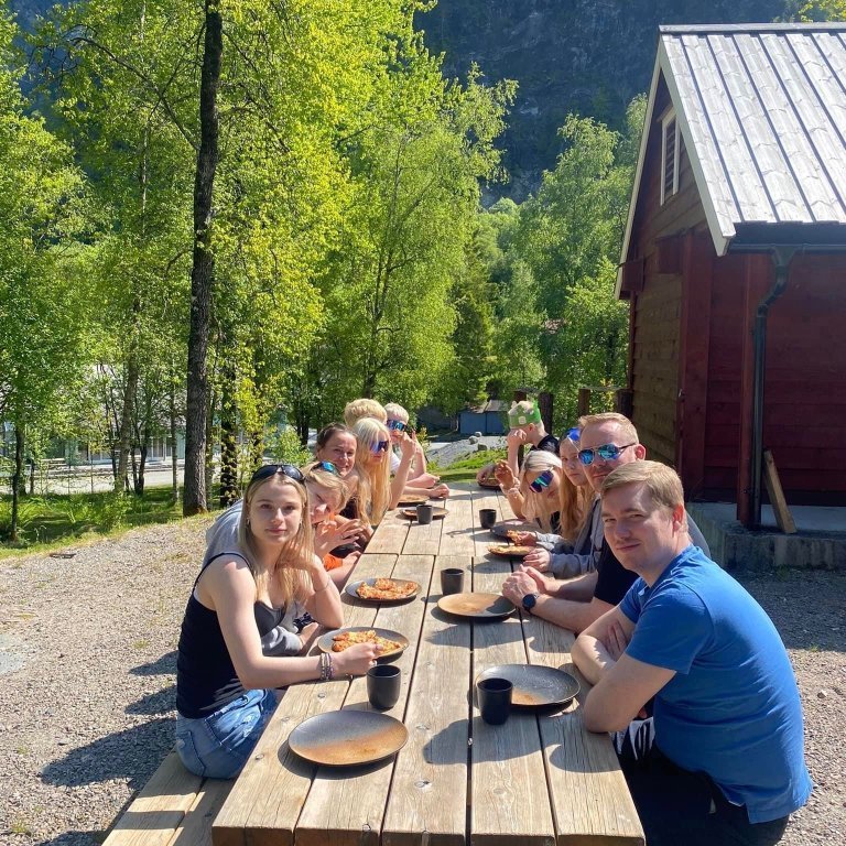 Hádegisverður í UWC