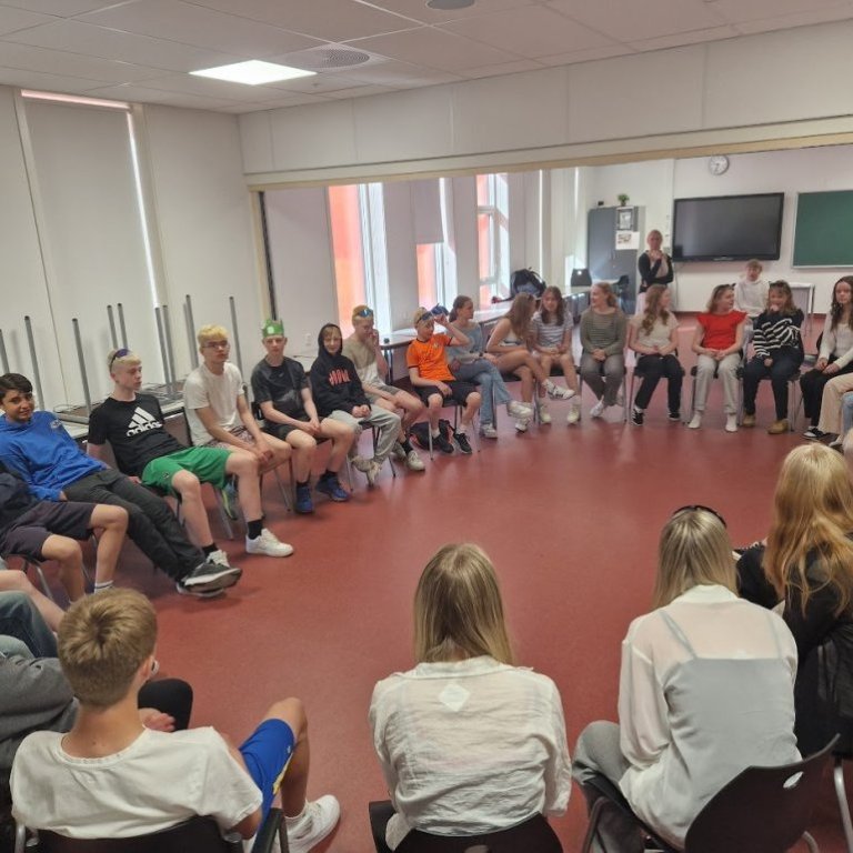 Kennslustund í grunnskólanum í Dale