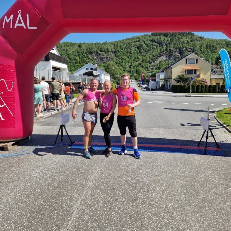 Reynir, Elísabet og Andri sátt eftir hlaupið