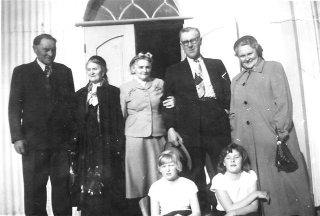 Myndasýning í Álfagerði