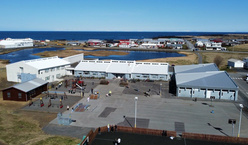 150 ára afmæli skólahalds í Sveitarfélaginu Vogum. Afmælisþættir (9) - Barnaskóli í Keflavík frá 188…