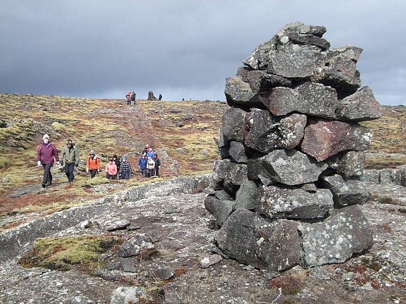 AF STAÐ á Reykjanesið - Skipsstígur 4. ferð, sunnudaginn 22. maí 2011.
