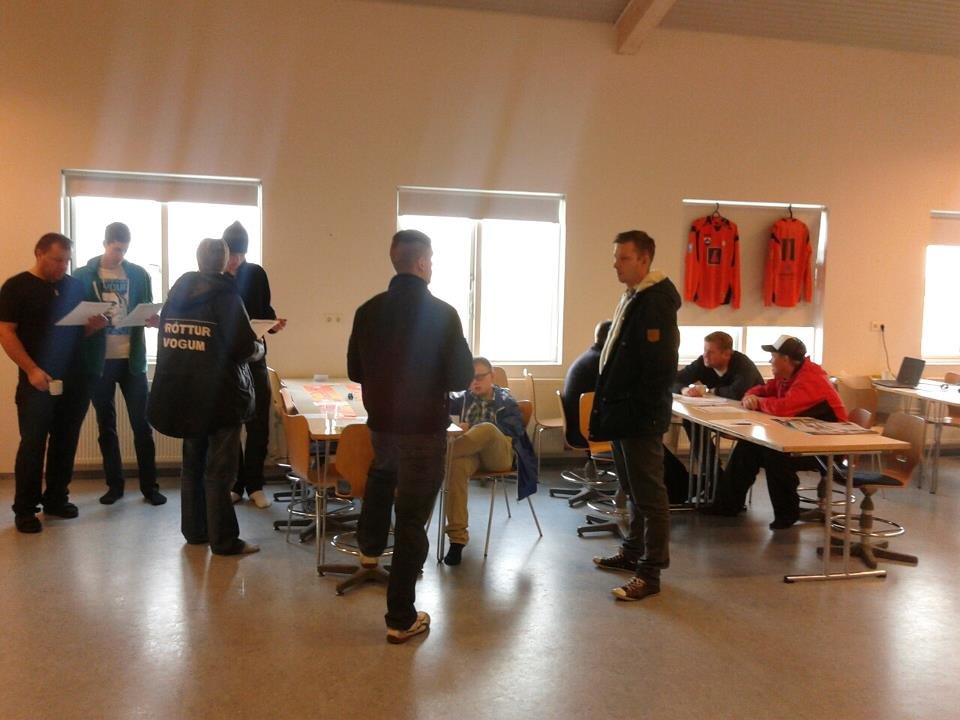 Þróttarakaffið rúllar vel af stað