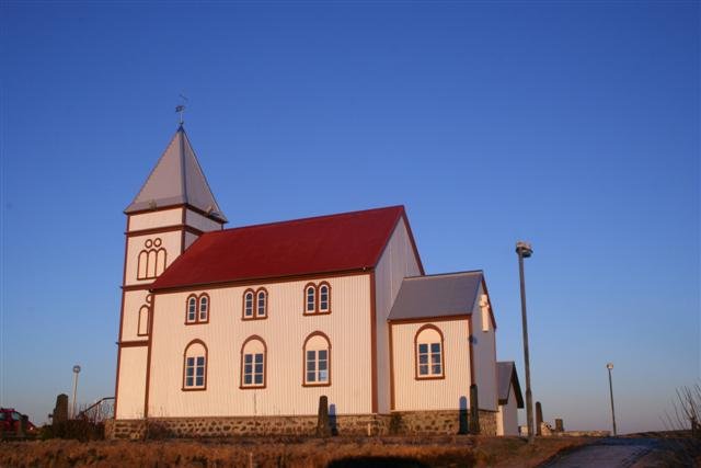 Frá Kálfatjarnarkirkju