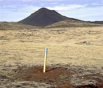 AF STAÐ á Reykjanesið. Hvassahraun- Straumur.