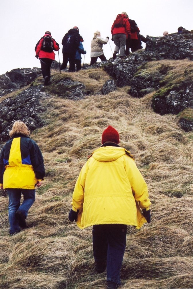 ATH leiðrétt- Gönguferðir um Sveitarfélagið Voga  vorið 2014