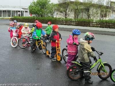 Hjólað í vinnuna – Heilsuleikskólinn Suðurvellir í  fyrsta sæti!