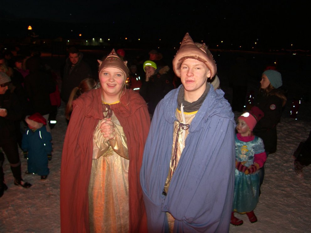 Jólin kvödd með gleði og söng