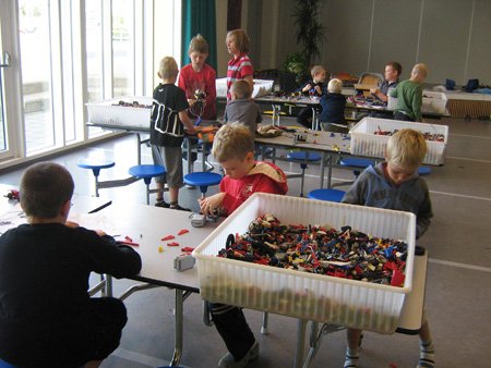 Tækni-LEGO námskeið í Stóru-Vogaskóla