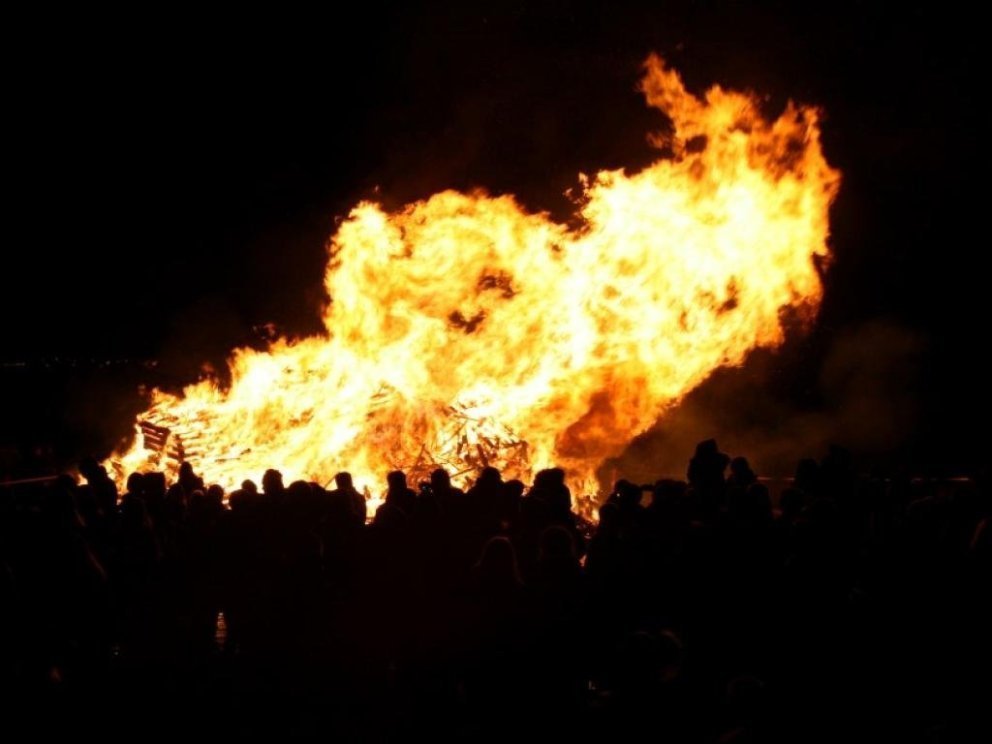 Áramótabrenna 2025