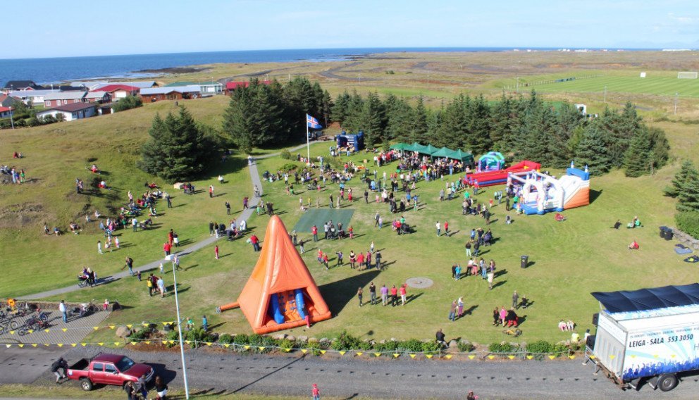 Íbúar hvattir til að skreyta og njóta helgarinnar