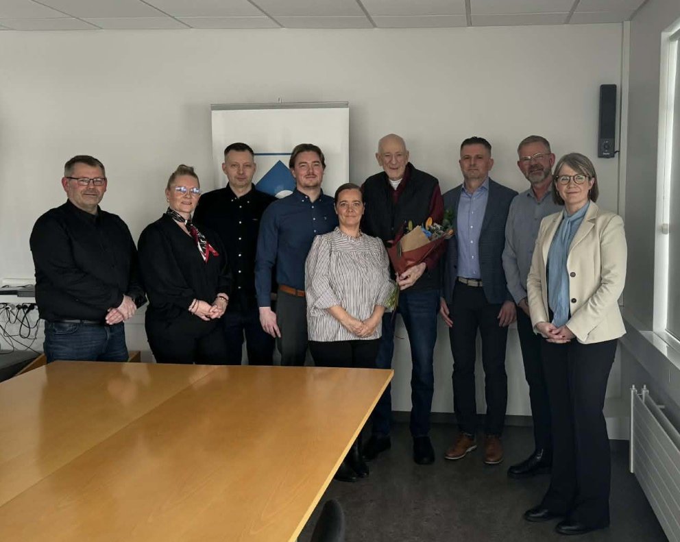 Jóni Inga Baldvinssyni færðar þakkir fyrir farsæl störf í kjörstjórn sveitarfélagsins