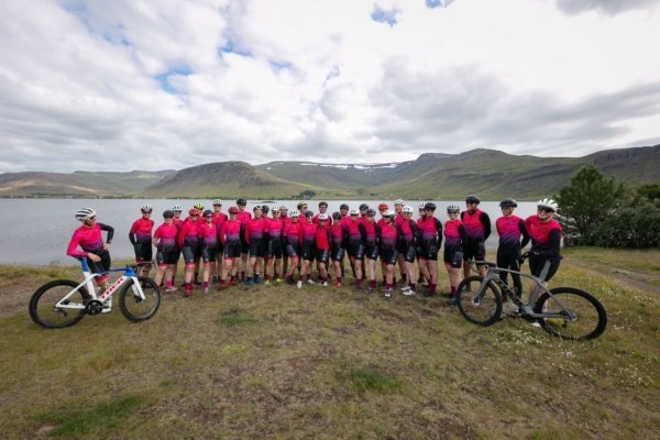 Hjólreiðamót á Vatnsleysustrandarvegi