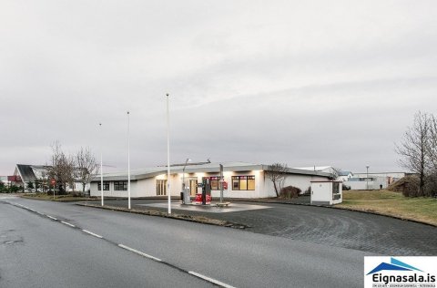Til leigu húsnæði fyrir matvöruverslun