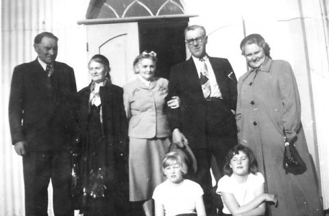 Myndasýning í Álfagerði