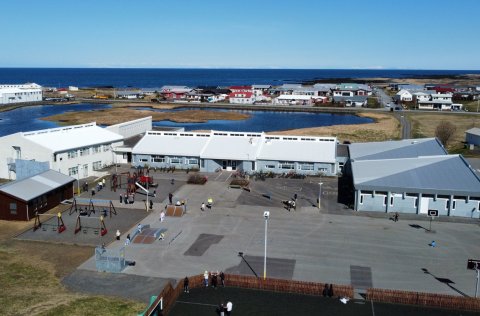 150 ára afmæli skólahalds í Sveitarfélaginu Vogum. Afmælispistlar (14)