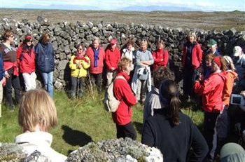 AF STAÐ á Reykjanesið