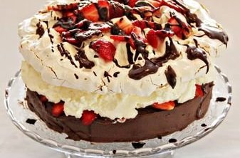 Kökubasar Kvenfélagsins Fjólu