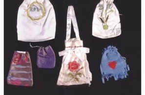 Öskudagsskemmtun í Íþróttamiðstöðinni 10. febrúar