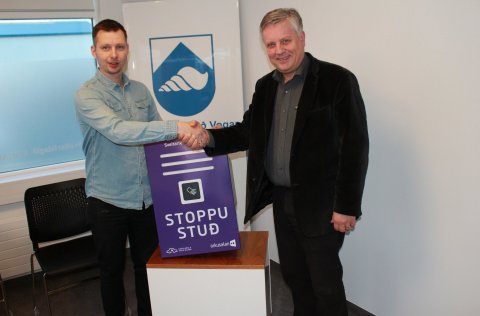 Orkusalan gefur hleðslustöð