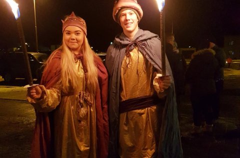 Jólin kvödd með gleði og söng í blíðskaparveðri