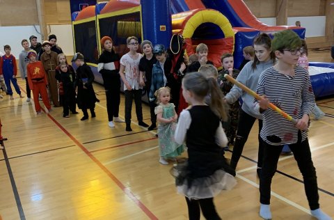 Öskudagsskemmtun Sveitarfélagsins Voga.