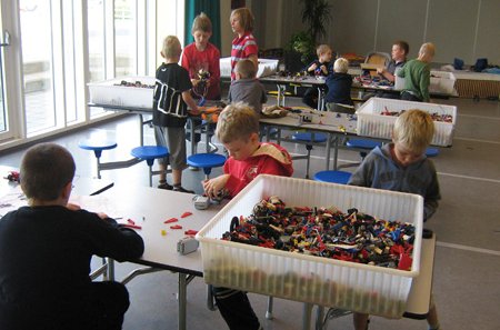 Tækni-LEGO námskeið í Stóru-Vogaskóla