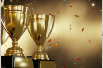 Afhending viðurkenninga ársins 2025