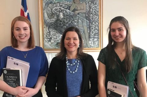 Gabríella Sif Bjarnadóttir hlaut verðlaun í smásögukeppni