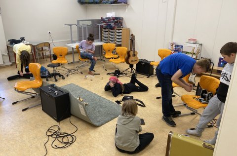 Vel heppnuð ljósmynda- og gítarnámskeið